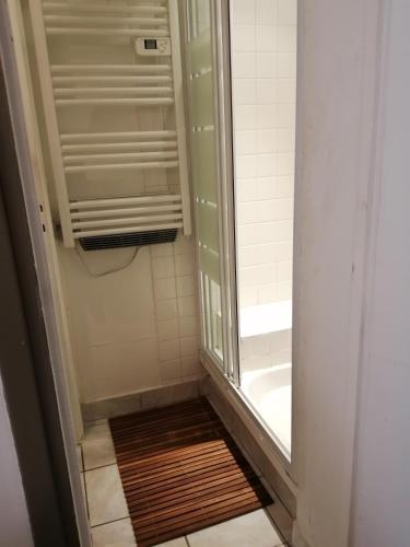 Photo de la galerie de l'établissement appartement type f2 proche PARIS 25 KM, à Andilly