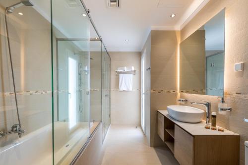 Koupelna v ubytování Bolla D'Oro Luxury Villas