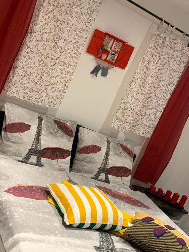 Łóżko lub łóżka w pokoju w obiekcie Apartment Futura