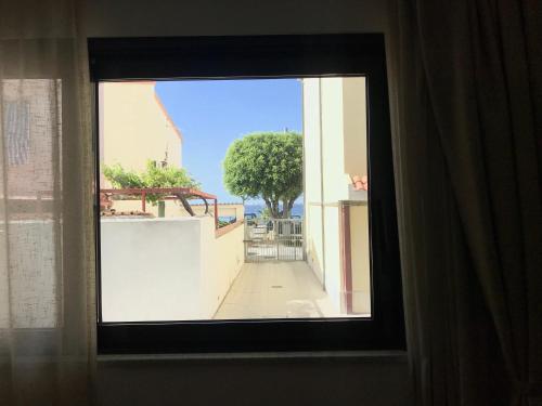 Foto dalla galleria di B&B Sirio a Villa San Giovanni
