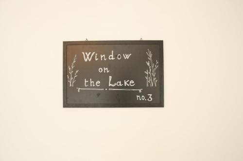 Φωτογραφία από το άλμπουμ του window on the lake σε Anguillara Sabazia