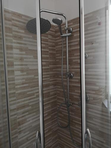 Bilik mandi di Domo Silvia
