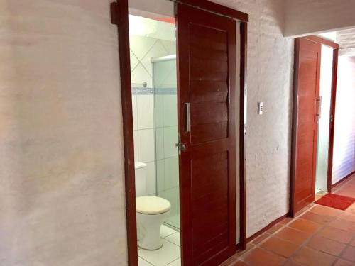 Phòng tắm tại Casa no Barro Preto - Vila da Praia, Iguape - Ceará