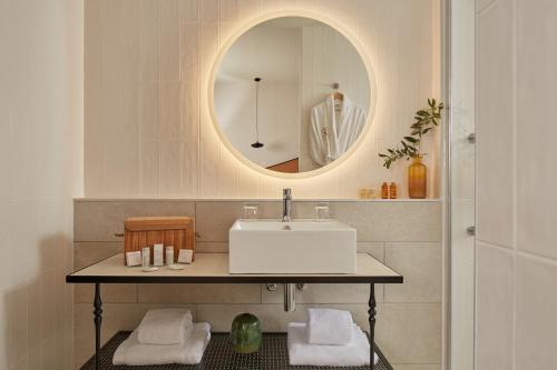 Gallery image of Villa Duflot H&ocirc;tel & Spa Perpignan in Perpignan