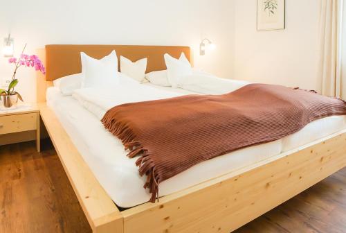 Postel nebo postele na pokoji v ubytování Gästehaus Seitzhof