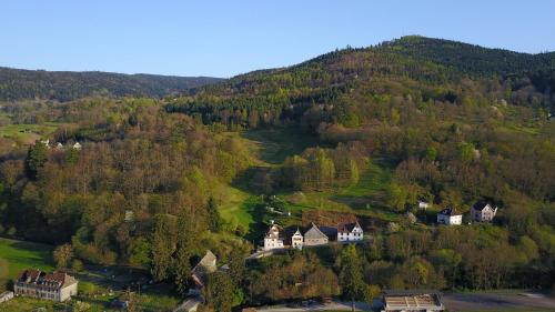 Un paisaje natural cerca de la villa