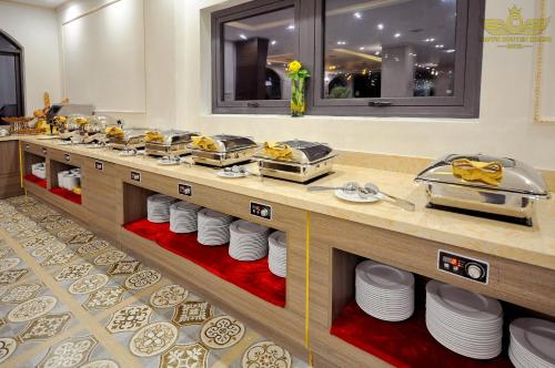 Comida no hotel ou em algum lugar perto