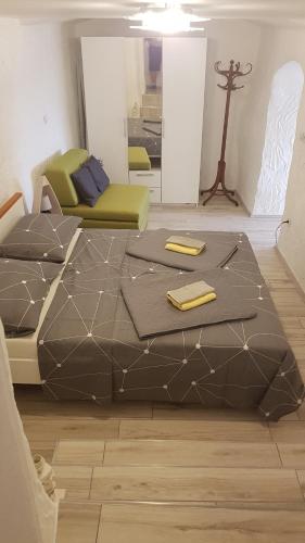 Apartmant Bionda Novi Vinodolski, cozy and nice apartment for 4 people in the city center