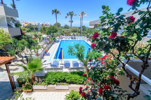 a view of the pool at the resort at Missiria Apartments in Rethymno Town