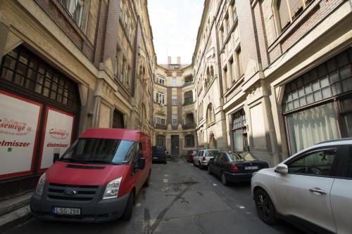 Budova, v ktorej sa apartmán nachádza