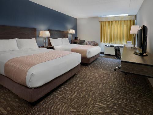 Crestwood Hotel – Photos 2