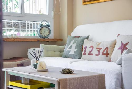 Postel nebo postele na pokoji v ubytování El Rinconcito de la Azohía