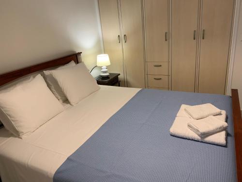 Christi Apartments A&Βにあるベッド