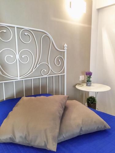 Aurelia House