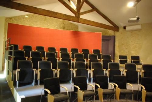 Poslovni prostor i/ili konferencijska sala u objektu Le Relais Du Grand Logis