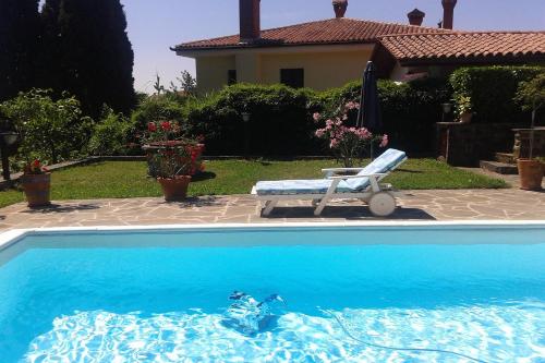 ポルトロスにあるLuxury Apartments PORTO, free parkingのギャラリーの写真