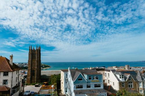 Gallery image of Surfside Stop in Newquay