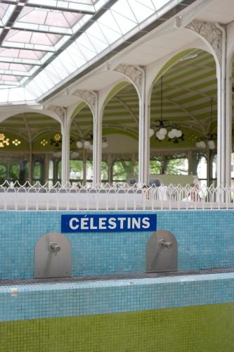Gallery image of Hôtel des Thermes Les Dômes in Vichy