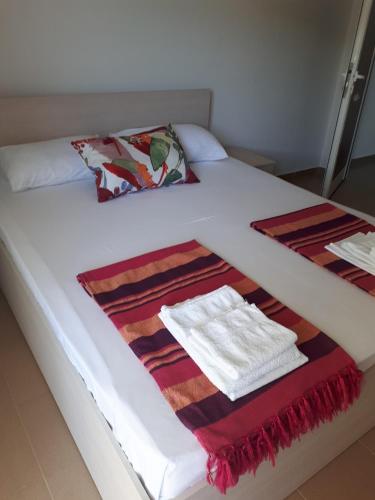 Gallery image of Apartments and Villas Janev in Star Dojran