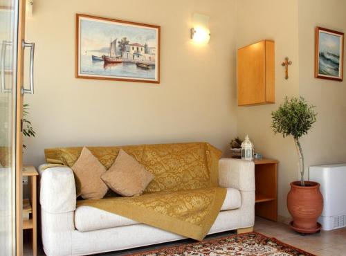 Χώρος καθιστικού στο Noni Rooms