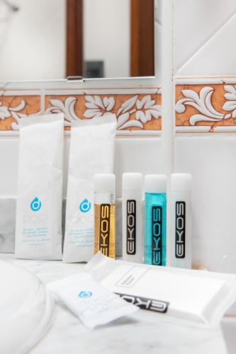 a group of products sitting on a bathroom counter at B&B Hotelito el Campo in Yaiza