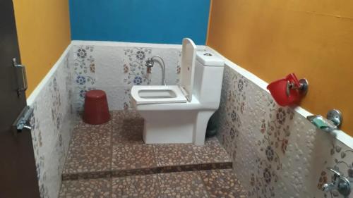 Bilik mandi di Vamoose Sunakhari