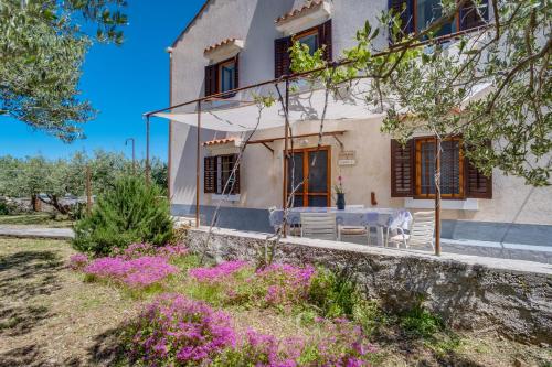 Gallery image of CASA OLIVA in Sveti Jakov