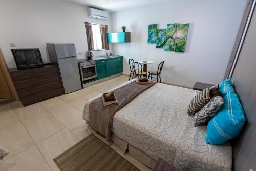 Kuchyň nebo kuchyňský kout v ubytování Estrella Lodging
