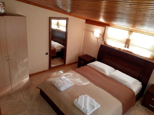 Handmade peaceful cozy house near the beach