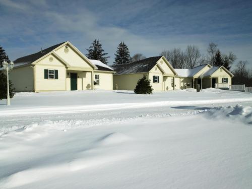 Gallery image of Skaneateles Suites in Skaneateles