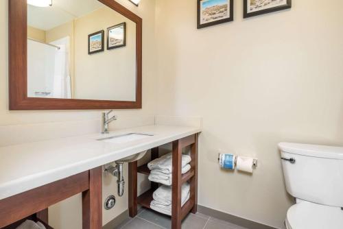 a bathroom with a sink and a toilet at Comfort Inn Tonopah in Tonopah