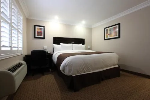 Raincross Hotel Riverside in Moreno Valley