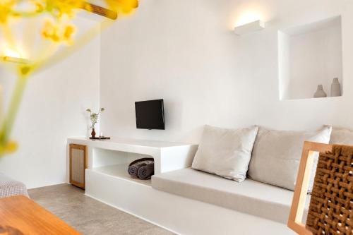 Anemomylos Residence