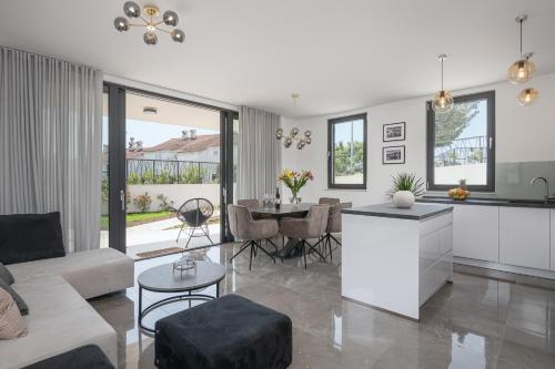 Luxury Suite Lady Of The Rock