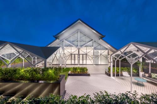 Kolam renang di atau dekat dengan The Prestige Hotel Penang, a Member of Design Hotels