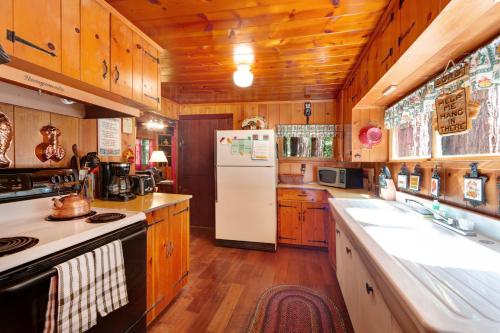 Oma's House – Photos 5