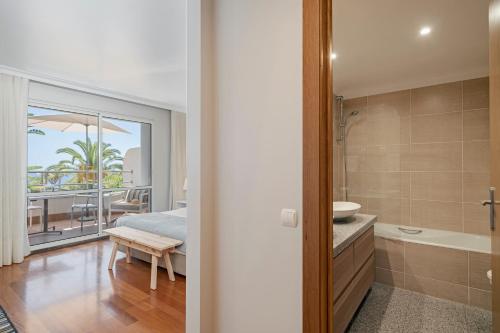 Koupelna v ubytování Grand Residence I by An Island Apart