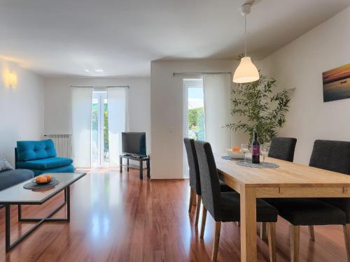 Holiday Home Gojak by Interhome
