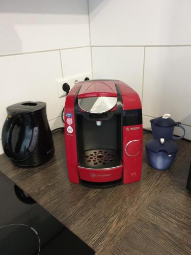 Kemudahan buat kopi dan teh di Fiona