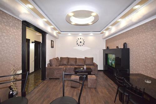 Posezení v ubytování Luxury Apartment in Republic Square