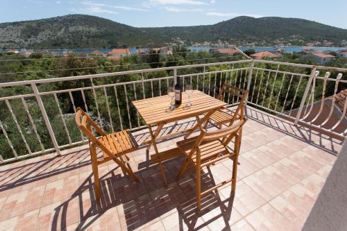 Fotografia z galérie ubytovania Apartman Paula 2 v destinácii Vinišće