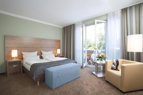 เตียงในห้องที่ Hotel Central Regensburg CityCentre, Sure Hotel Collection by Best Western