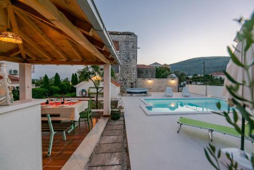 Seaside Villa Mia Trogir