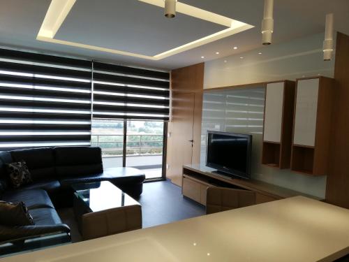 Gambar di galeri bagi Siwar Center Apartments di Jounieh