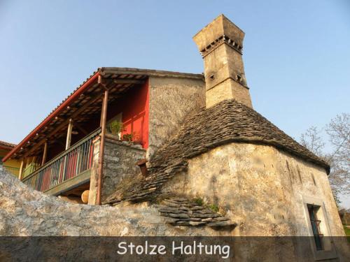 Gallery image of Casa - hiša Klarčeva in Ceróglie dellʼErmada