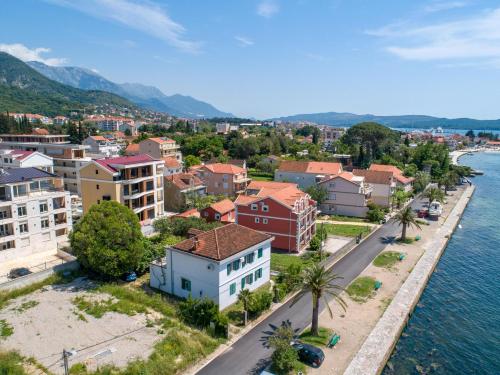 Fotografie z fotogalerie ubytování Sealine Apartments A1 v destinaci Tivat
