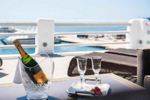 Riva Suites - Adults Only