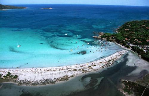 an aerial view of a beach in the ocean at B&B Tavolara in Puntaldia