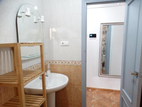 Ванна кімната в Apartamento Adrianna, Tomillo, Torrevieja