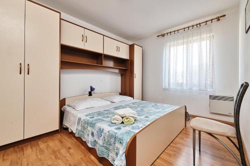 Apartment Car
